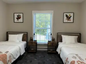 Hidden Oasis, Duplex A. Close to Almost Everything