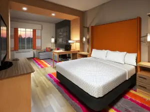 La Quinta Inn & Suites by Wyndham Pflugerville
