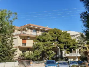 Rooftop Studio Apt Near Metro Cholargos - 5 Min Walk