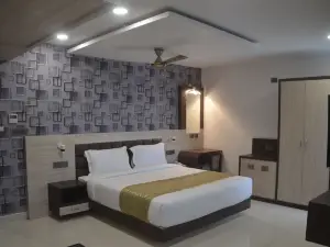 Hotel Rajeev Regency