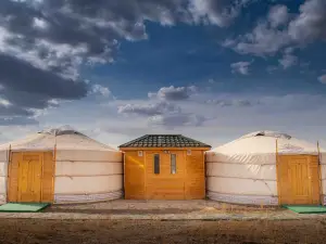 Dream Gobi Lodge