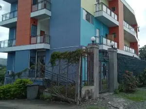 TR Apartments