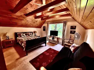 Peaceful Lakeside Private Waterfront Campsite; 45 Min Drive to Acadia! Byotent