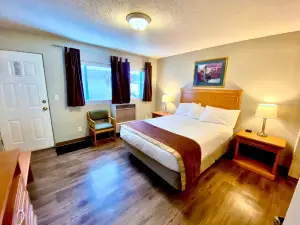 Silver Star Motel