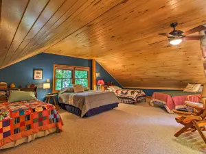 Trout Lake Cabin w/ Private Dock, Kayaks & Loft!
