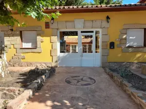 Room in Lodge - Las Quintas de Los Mangas Verdes
