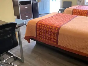 Savannah Motel