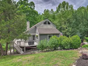 게이트가 있는 리조트 홈: 노리스 호수 접근, 공용 독