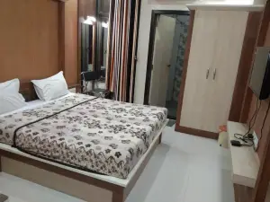 Hotel Raj Palace