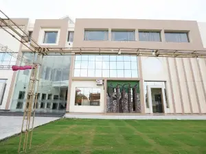Dayal Regency Hotels