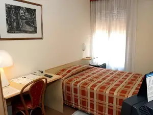 Hotel Paradiso