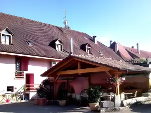 Hotel-Rotisserie la Tour Rouge