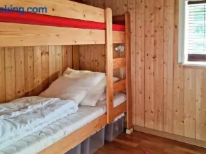 1 Bedroom Amazing Home in Lyngdal