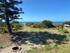 Samphire Stays at Foul Bay