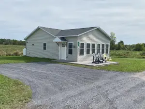 #21 Isle View Cottages - Sunsets, fishing, golf, kayaking, beach!