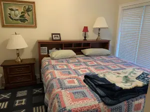 Large Lakefront Home on Rough River Lake Sleeps 23