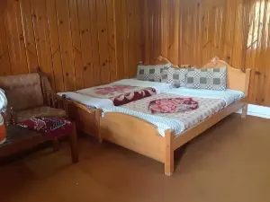 Evergreen Hotel Miandam