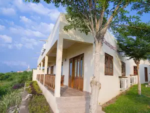 Golden Hill Parker Hotel