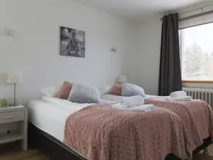 The Apartment - Öbbuhús