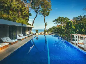 Los Altos Resort