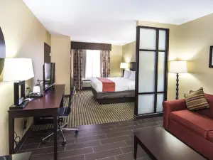 Holiday Inn Express & Suites Elkton - University Area