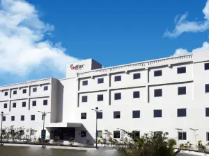 Red Fox by Lemon Tree Hotels, Dehradun