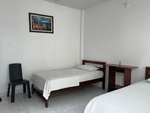 Heliconias Hotel