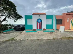 Mamita’s Beach House PR