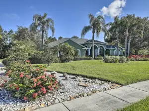 Luxurious Home w/ Private Pool & Lanai Near Tampa!