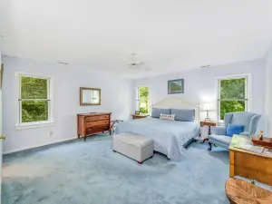 Mountain Views - Indoor & Outdoor Wood Burning Fireplaces - Close to Grayson Highlands