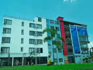 Hotel Satyam Restaurant by WB Inn