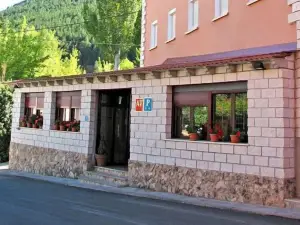 Apartamentos Jucar - Hotel Rural