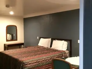 Royal Inn