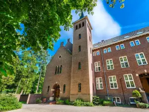 Hotel Kontakt der Kontinenten