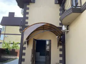 Angel Hotel