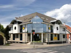 Hotel Kálvária Superior