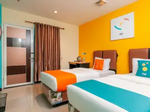 Sans Hotel Finest Medan