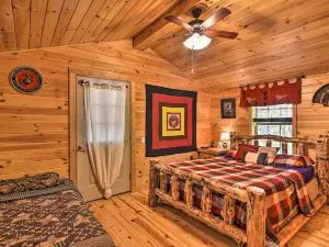 Parsons Semper Fi Cabin w/ Fire Pit!