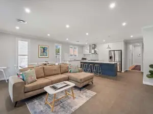 Langston Abode Perfect for Family CBD