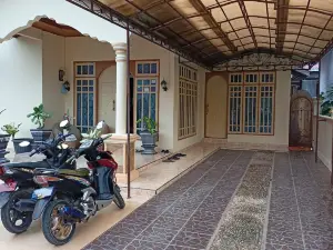 FERMANA HOMESTAY