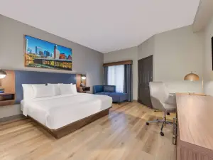 La Quinta Inn & Suites by Wyndham Dallas DFW Airport North