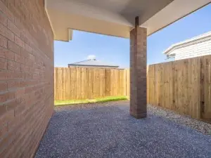 Casa Callistemon - Cute & Cosy Suburban Escape 10 min from North Lake Westfield