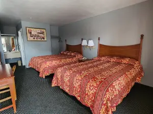 Benbrook Inn & Suites by OYO Fort Worth I-20