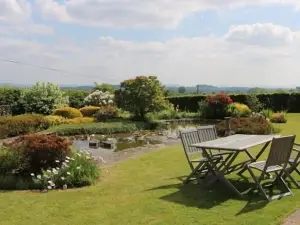 모티머 트레일 B & B