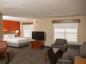 Hawthorn Suites by Wyndham Erie