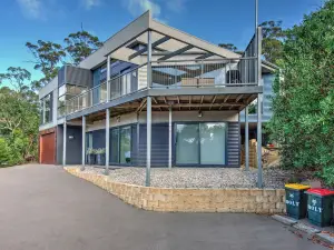 The Bolthole