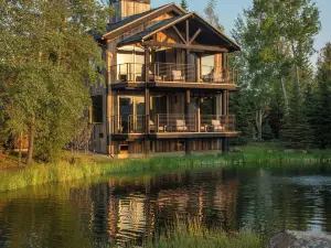 Hotel Yellowstone at Jackson Hole