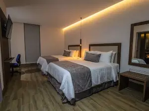 Hoteles Piedra Alta by de Los Perez