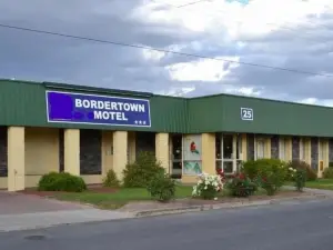 Bordertown Motel