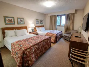 Sophie Station Suites